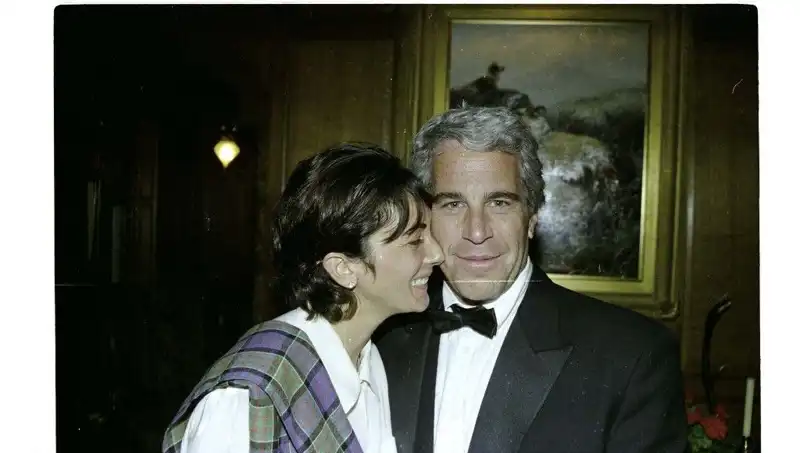 Ghislaine Maxwell'in Sarsıcı Açıklamaları: Epstein Skandalında 100 İsim Açıklandı